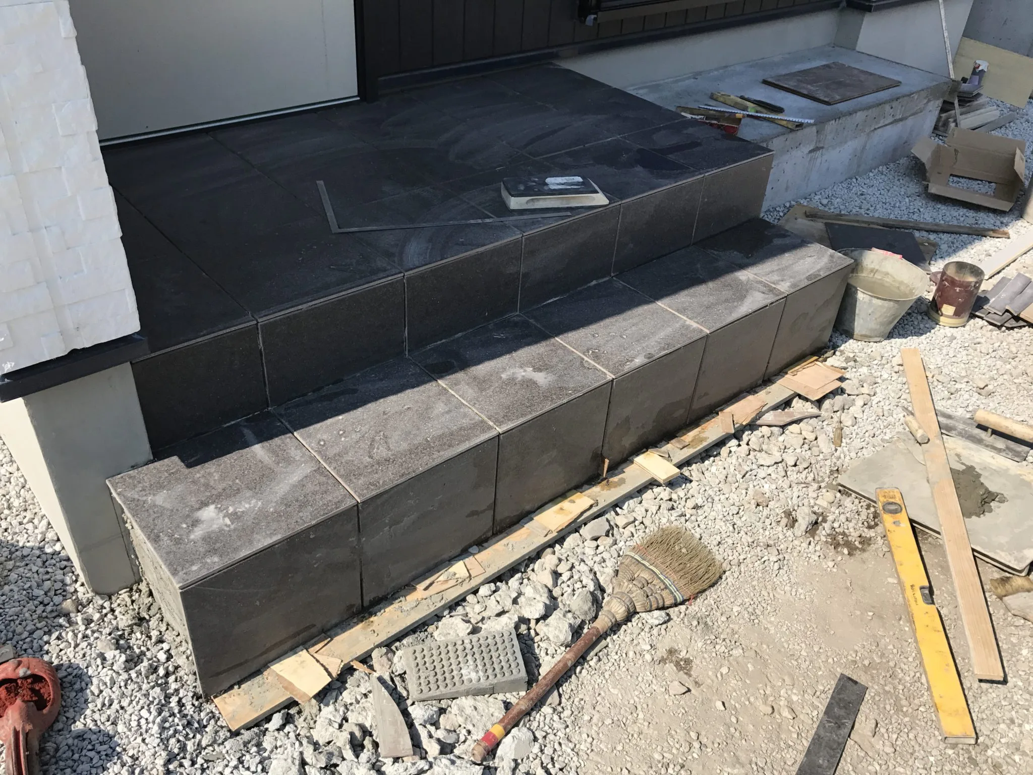 左官・タイル工事