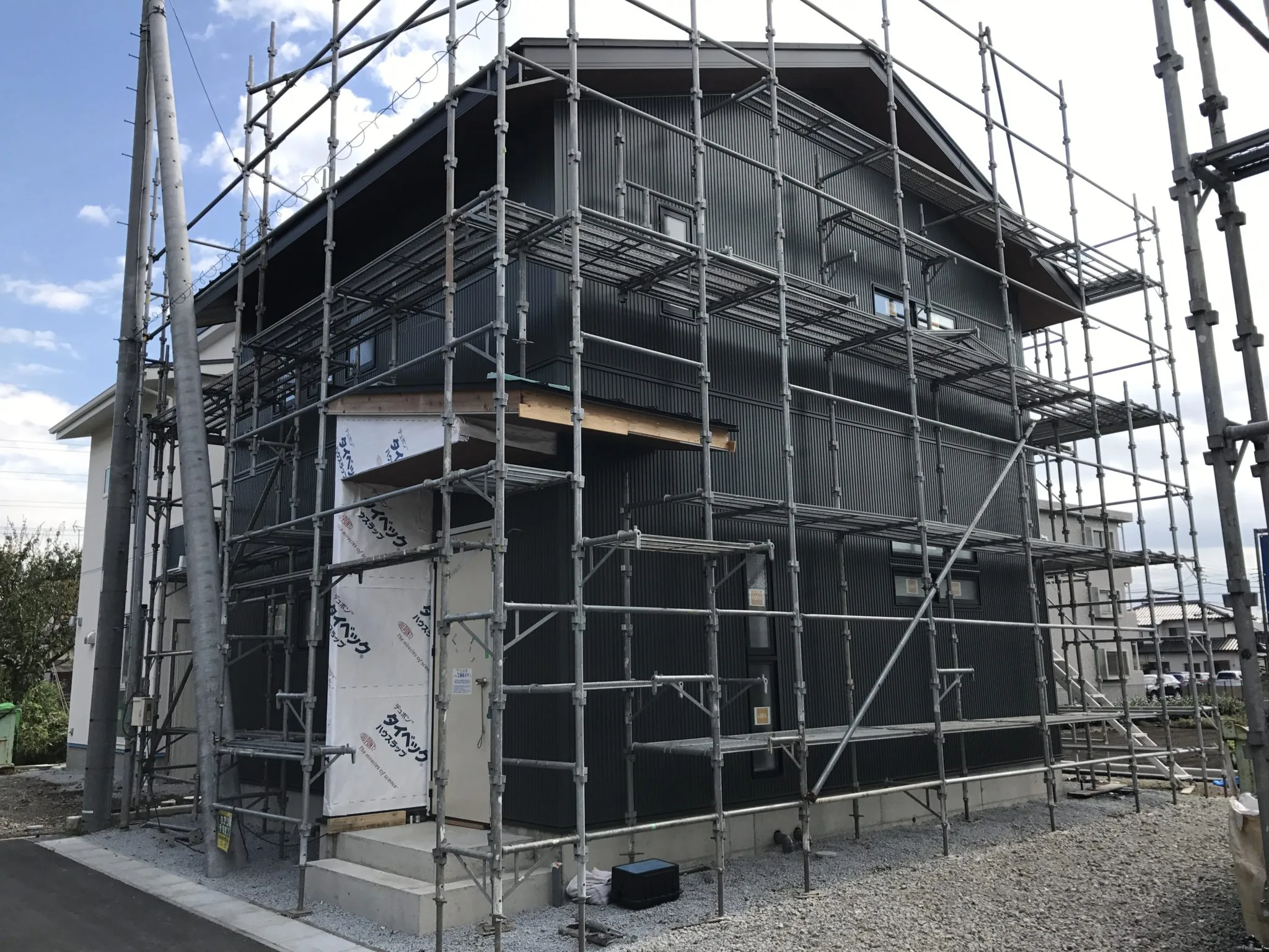 裾野市Ｗ様邸外壁工事（ガルバリウム鋼板）