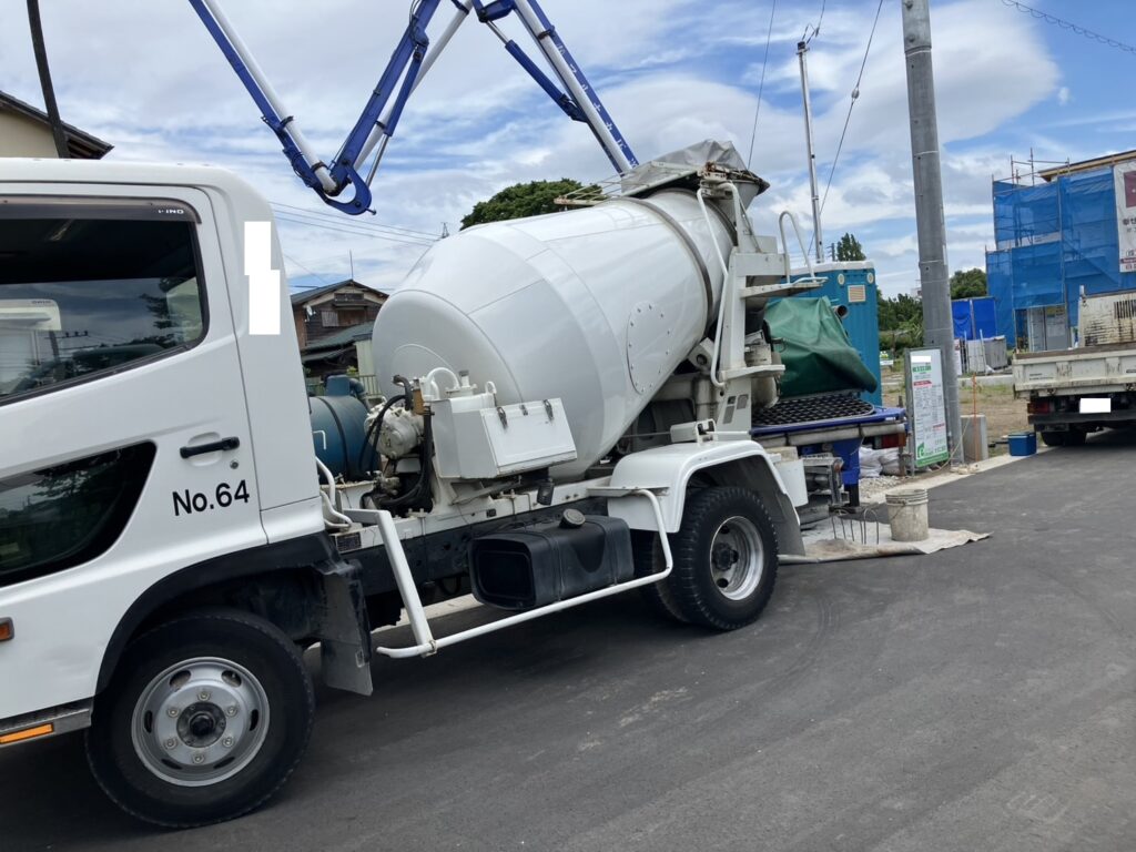 タンクローリー