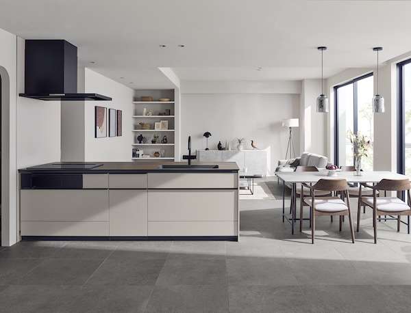 LIXILがキッチン「ノクト」「シエラ」刷新、リラックスがテーマ